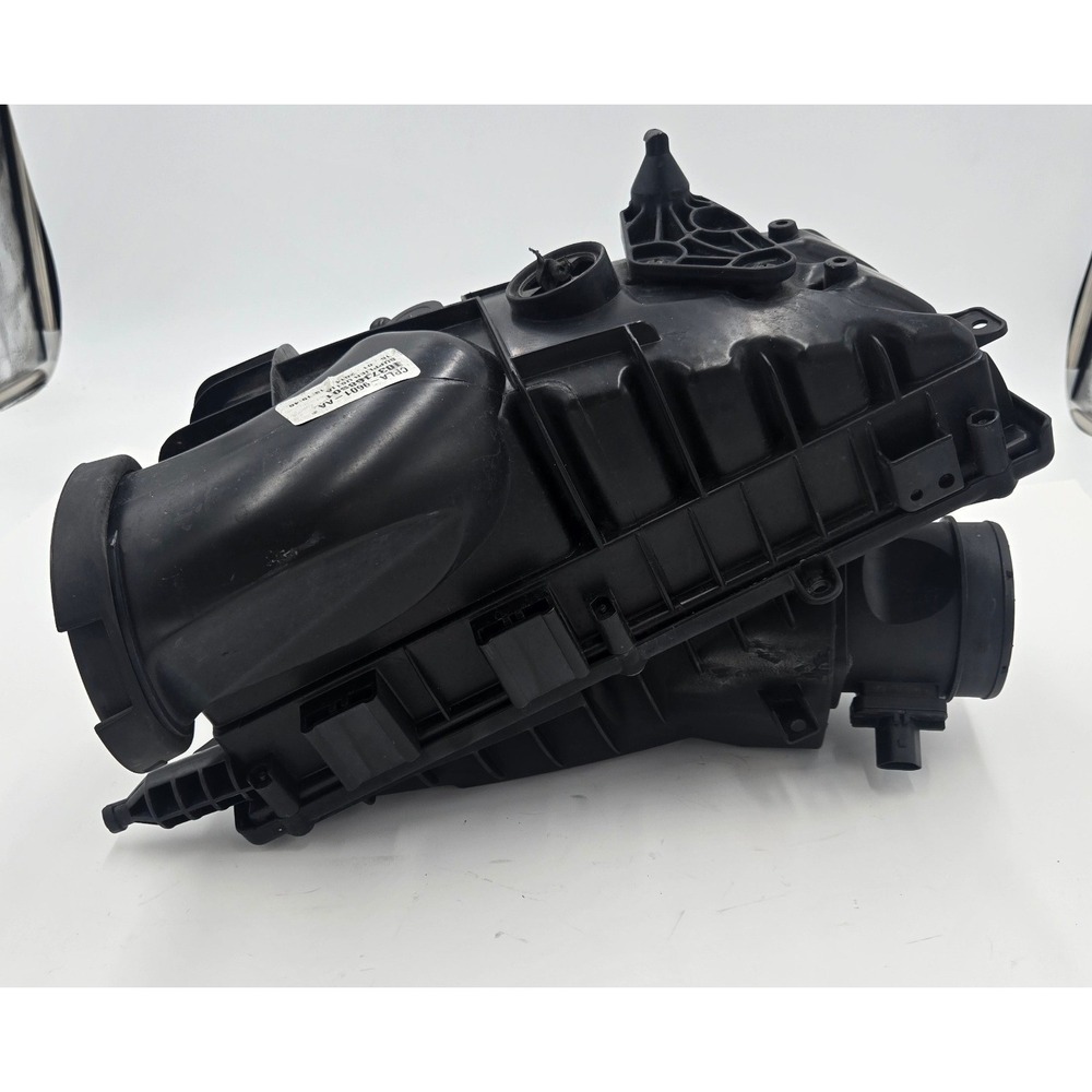 13-18 LAND ROVER RANGE 5.0L ENGINE LEFT SIDE AIR CLEANER CPLA-9601A FILTER BOX